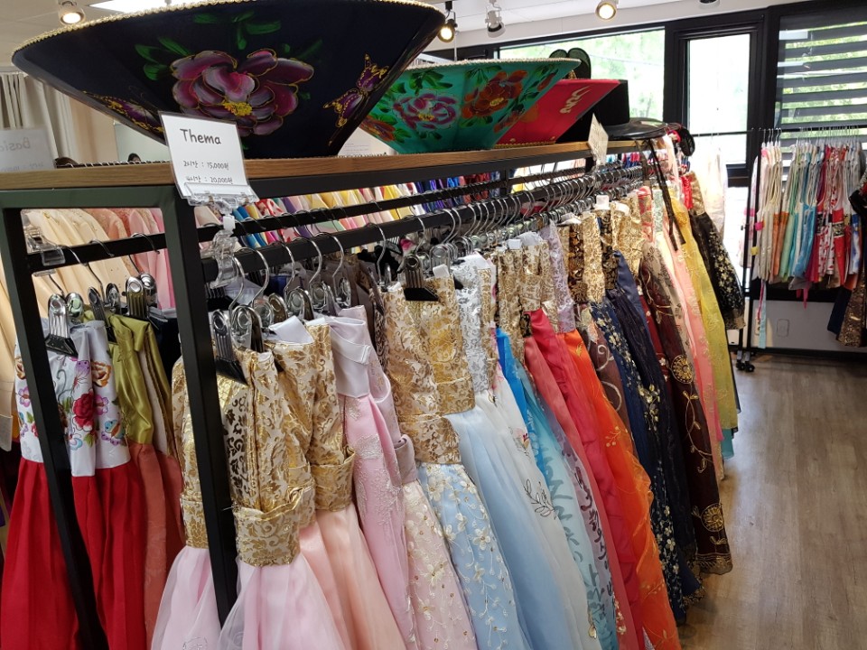 Hellohanbok