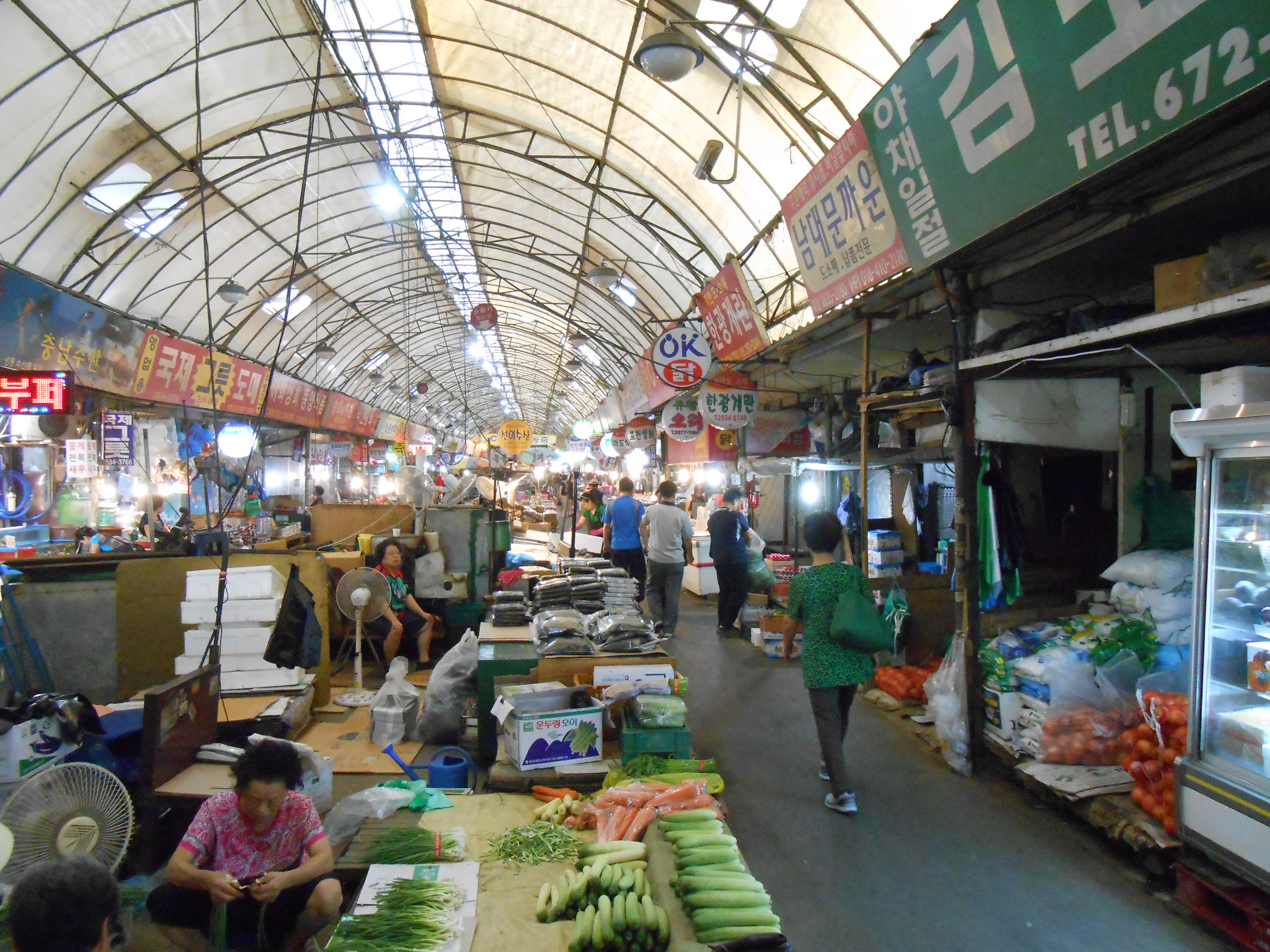 Yeongdeungpo Traditional Market