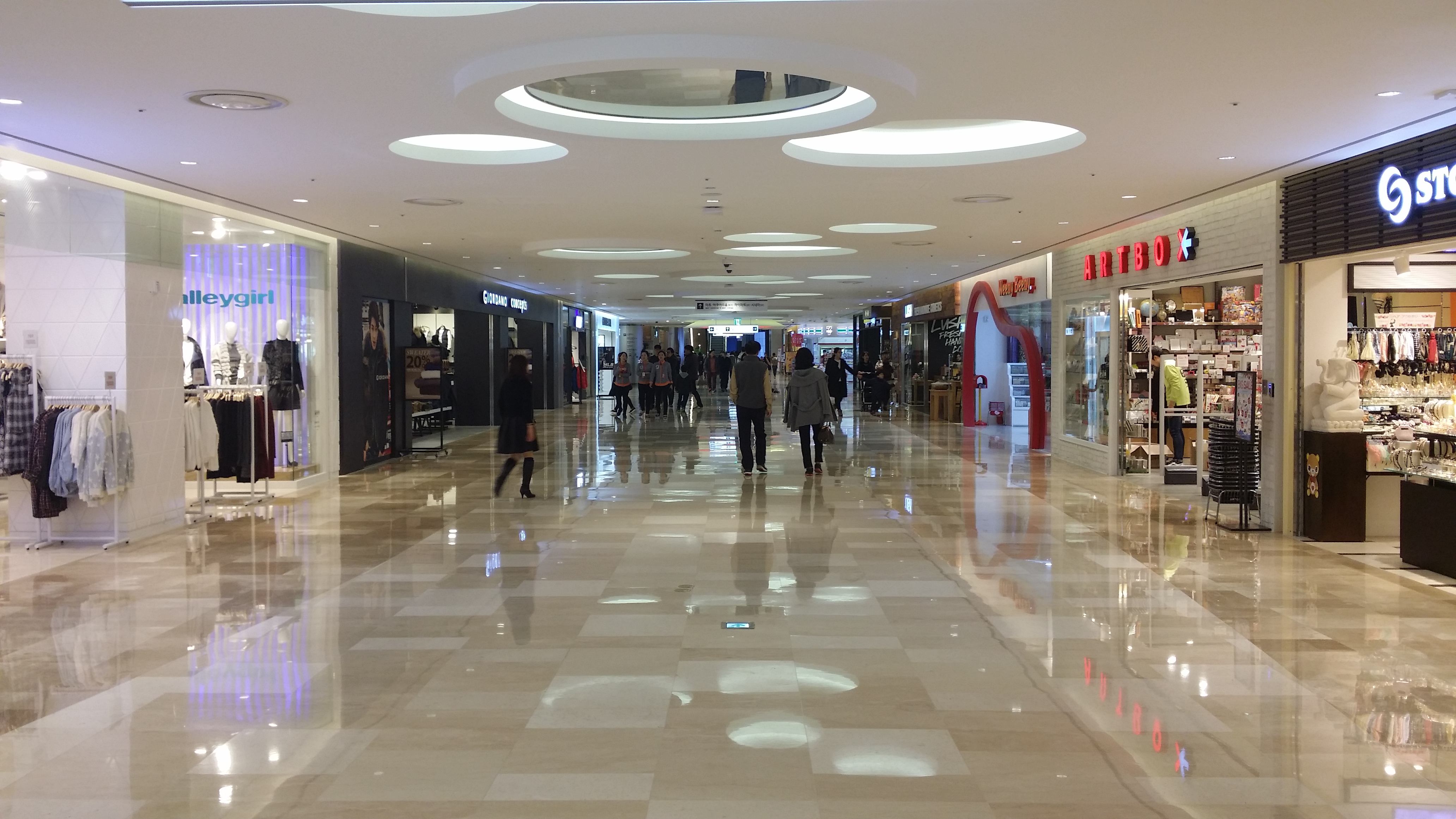 Lotte World Tower & Mall