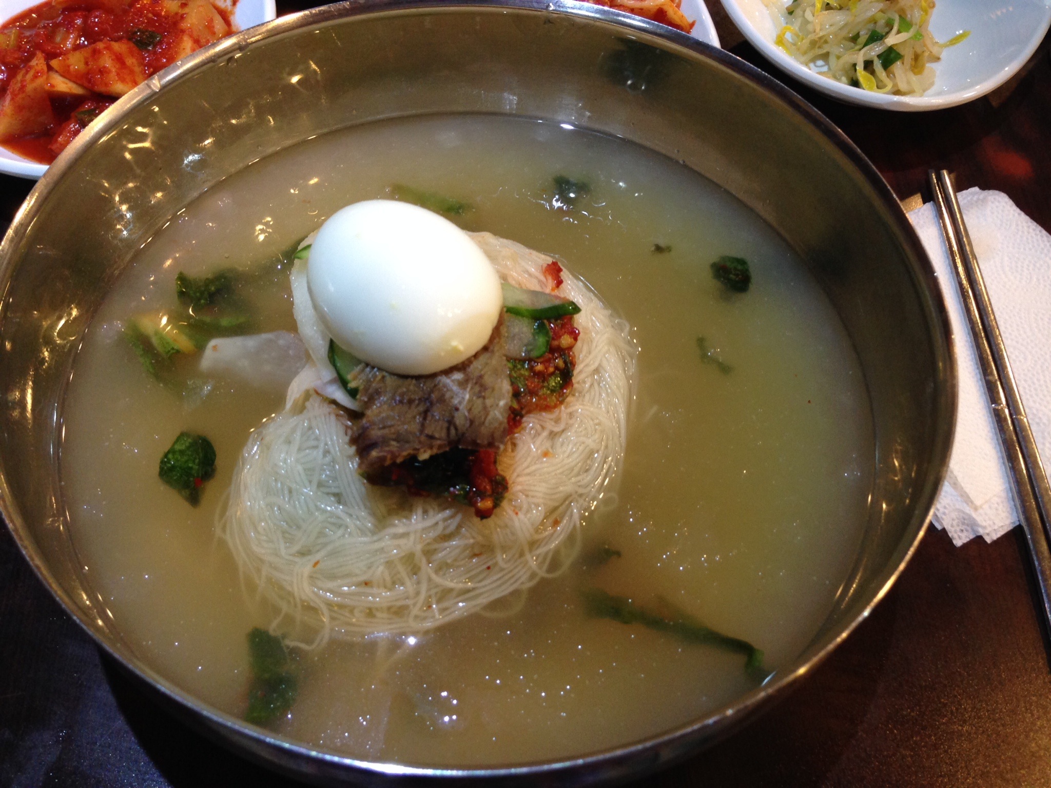 Sanbongsu naengmyeon