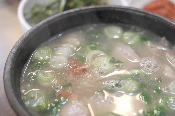 Janchijanchi Doejigukbab