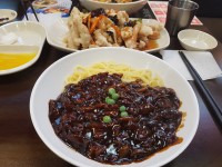 Paik's Noodle