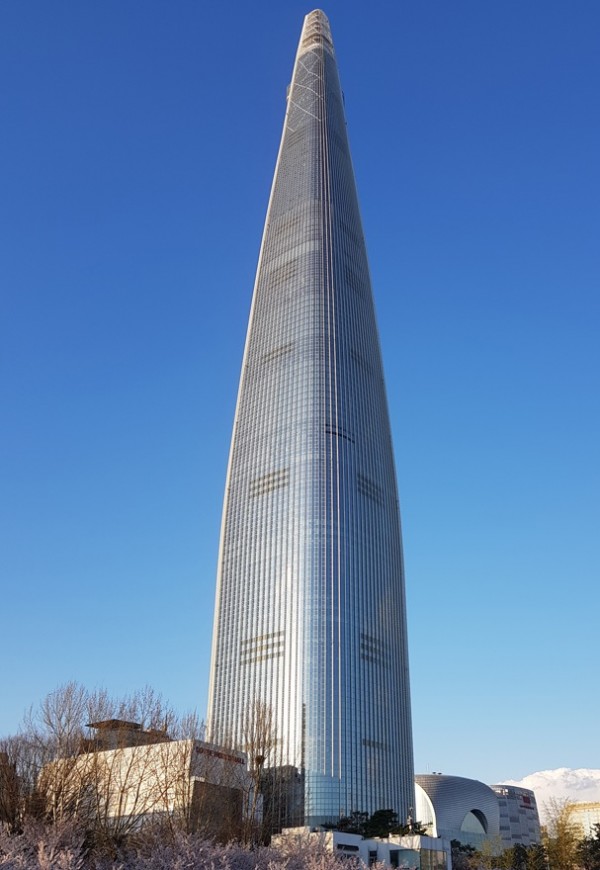 Lotte World Tower & Mall